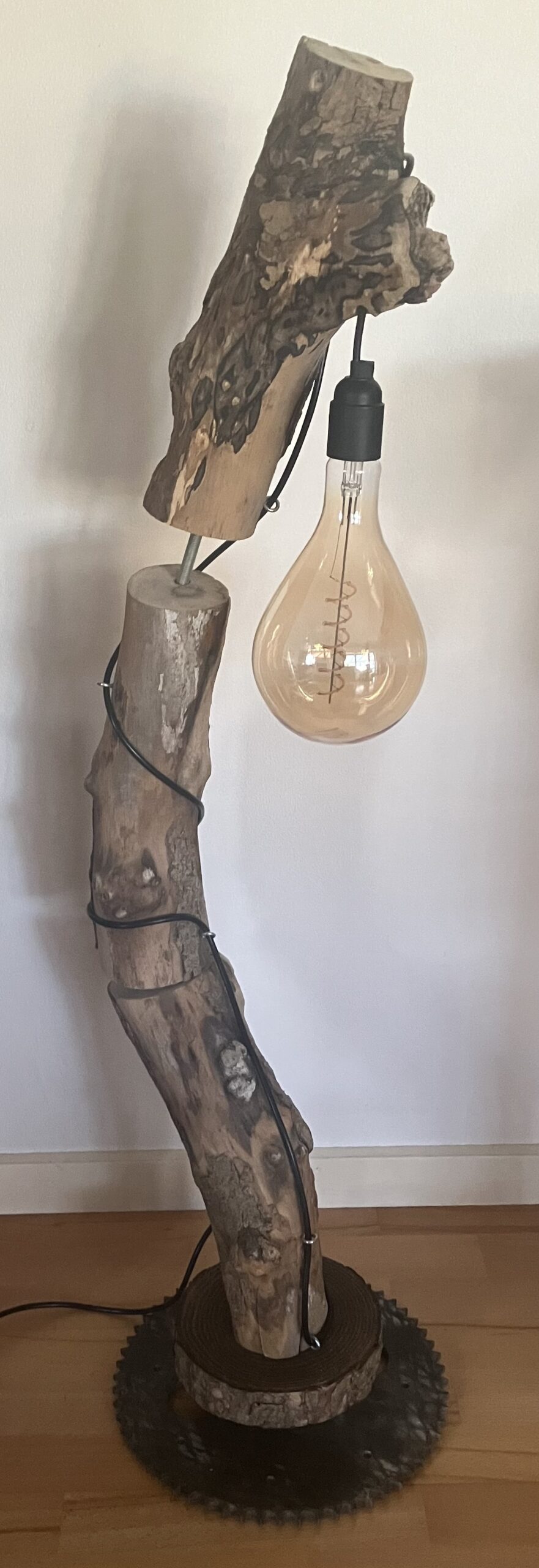 You are currently viewing Gulv Lampe Nr. 200