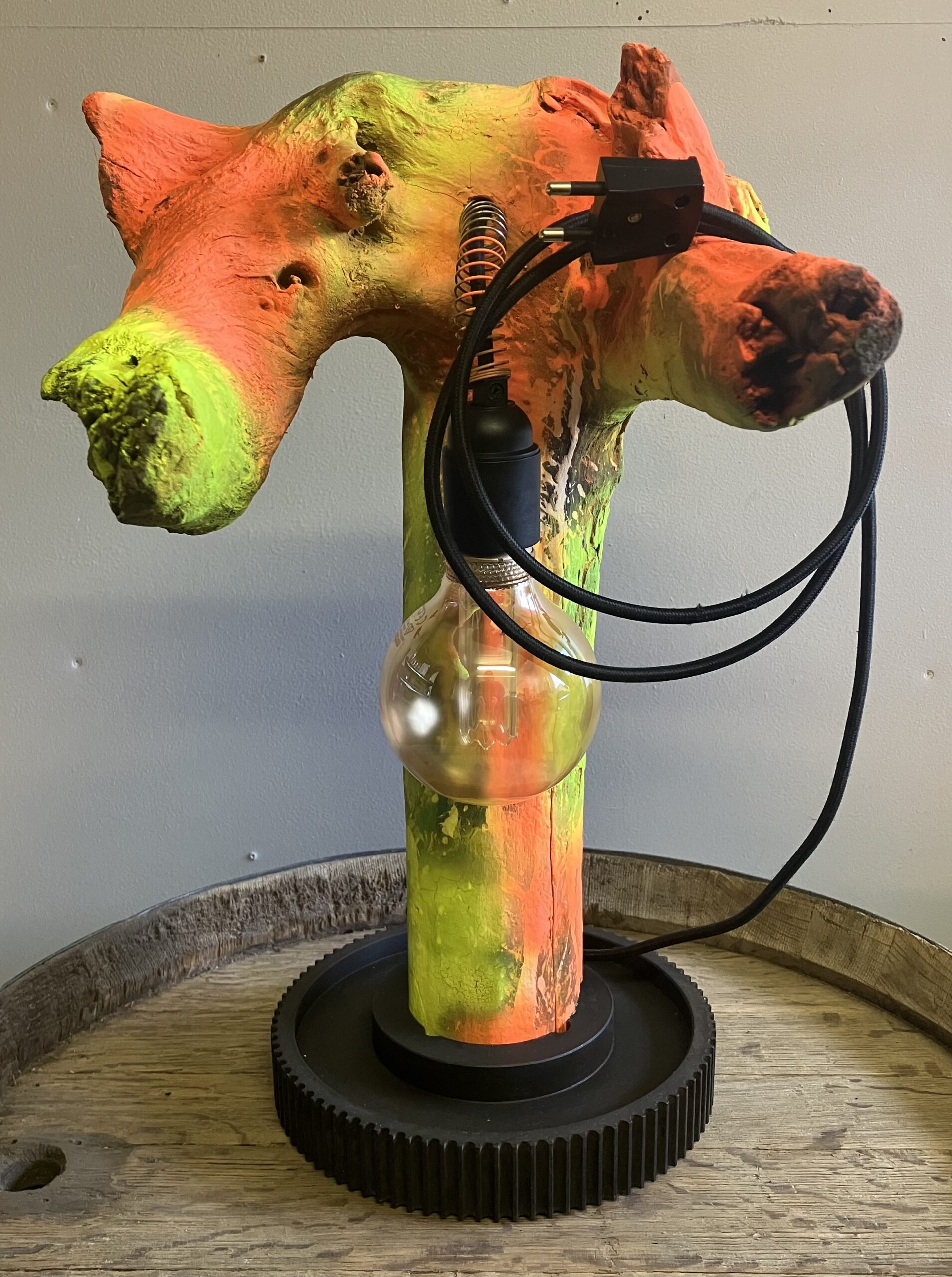 You are currently viewing Bordlampe af Drivtømmer Nr. 138