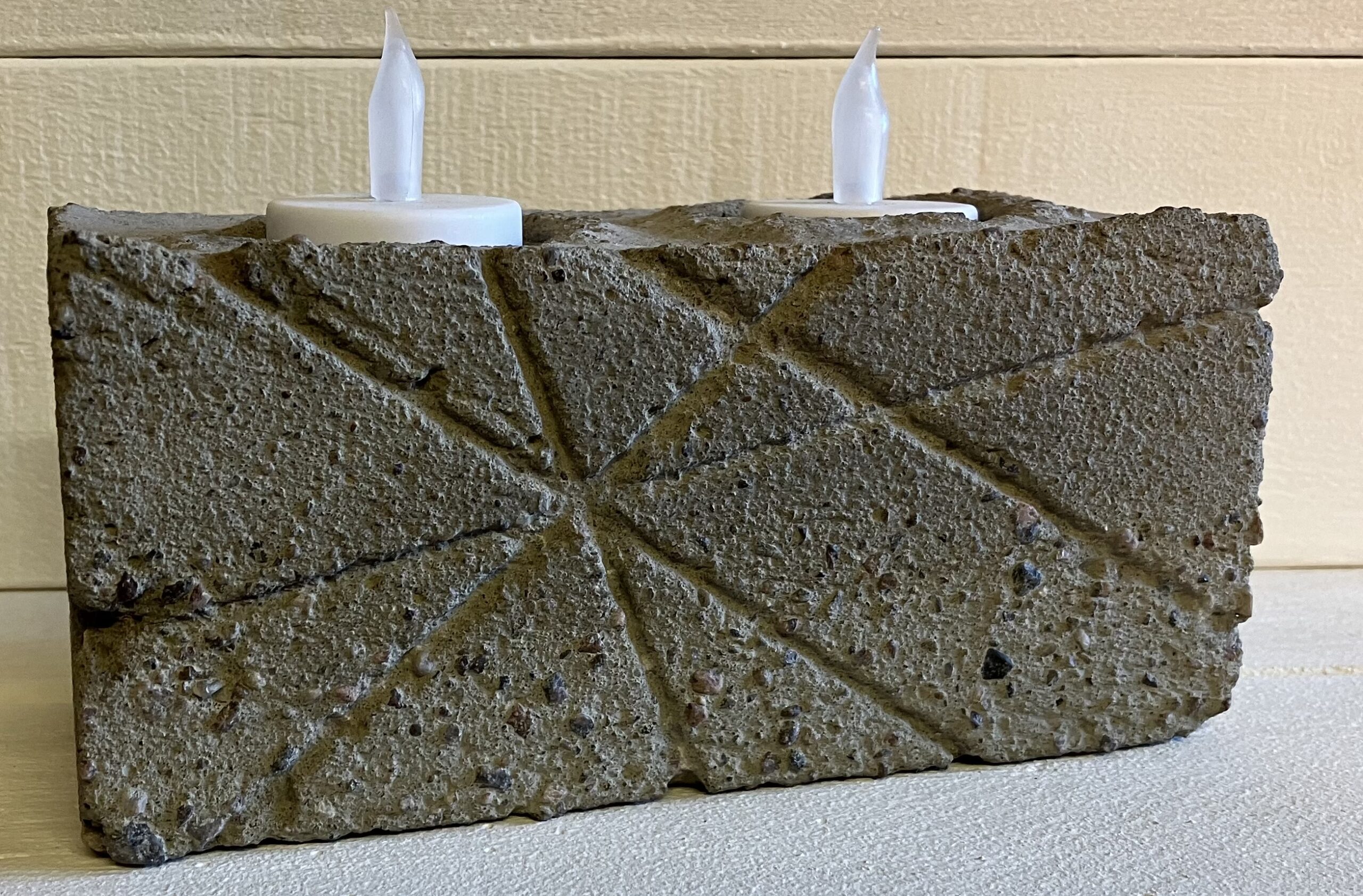 You are currently viewing Bord Lysestage Nr. 143